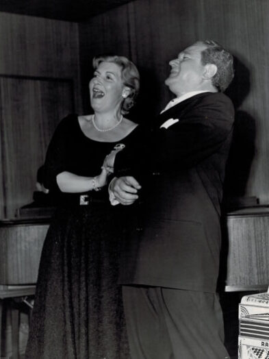 Giulio Gari with Ann-Lise Bjorling