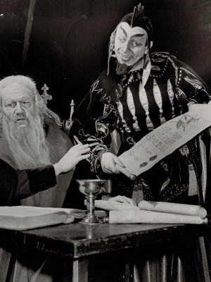 Giulio Gari as Mephisto