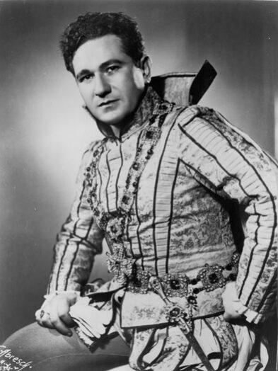 Rigoletto – Duke – Metropolitan Opera Production photo